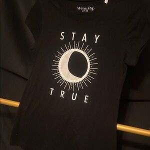 Wound Up Black 'Stay True' Graphic Tee